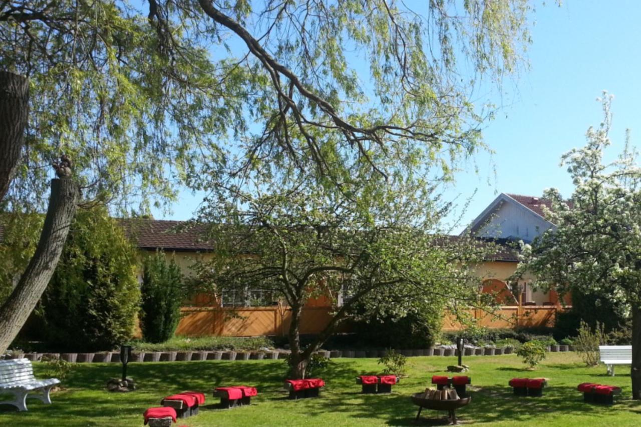 BinzHotel Landhaus Waechter Exterior foto